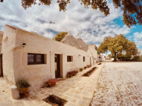 All'ombra dei lecci Alberobello